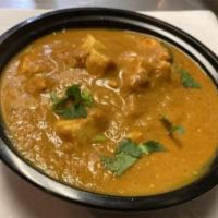 Old Delhi Chicken Curry · Chicken, onion, tomato, yogurt, secret spices..