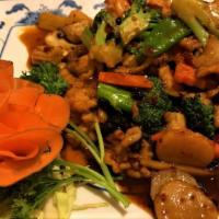 Hunan Chicken & Shrimp · Sliced chicken and jumbo shrimp sauteed with broccoli, snow peas, bamboo shoots, baby corn, ...