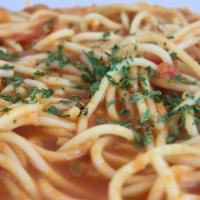 Spaghetti With Marinara · Marinara sauce served over spaghetti. Served with garlic bread.