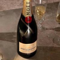 Moet & Chandon Imperial Brut · The palate is seductive, richly flavorful and smooth combining generosity and subtlety, full...