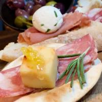 Chefs Charcuterie · Artisan meats, cheeses, pickles, mustard and toasted croute.