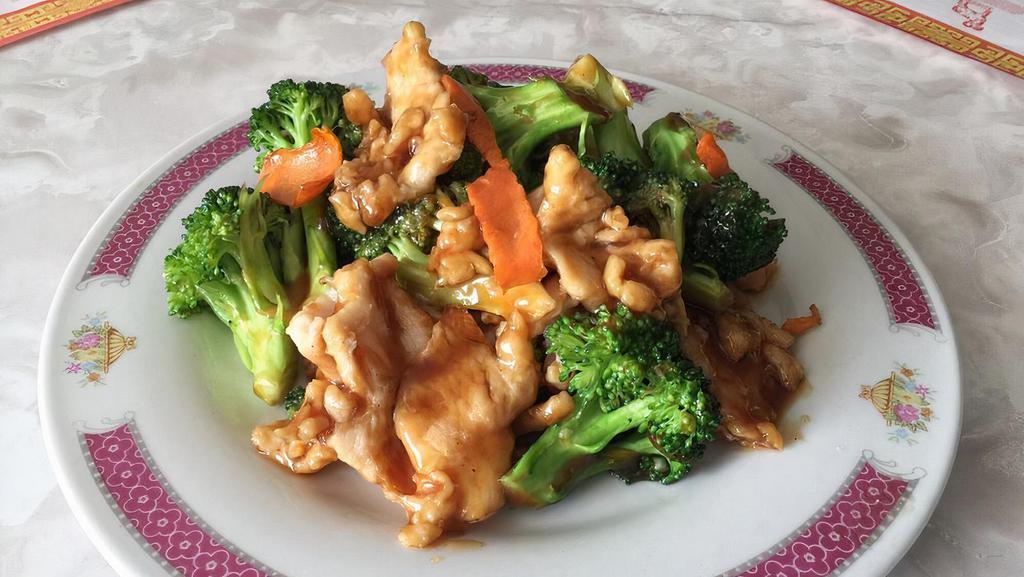 Chicken W. Broccoli · Poultry.