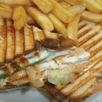 Grilled Chicken Breast Philli · Grilled Chicken Breast, Fried Onions, Green
Peppers & Provolone Cheese
Lettuce, Tomatoes, Ma...