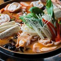 Spicy Seafood Casserole 해물전골 · Spicy seafood soup with baby octopus, mussel, lobster, scallop, thick wheat flour noodle and...