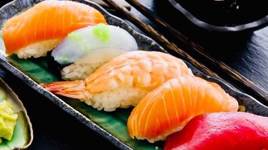 Sushi Appetizer · Five pieces of assorted sushi nigiri