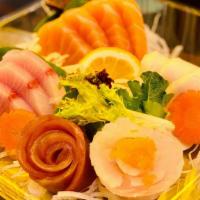 Sashimi Entree · Fifteen Pieces. assorted sashimi.  Served with miso soup.