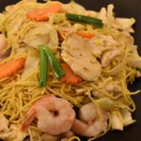 21 Egg Noodles Lo Mein · Spicy. Egg noodles with snow peas, cabbage, mushroom, onions, eggs and carrots.