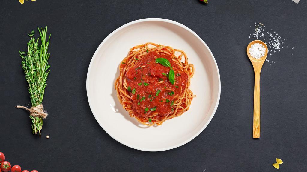 Marinara Pasta (Spaghetti) · Fresh basil leaves, garlic, and grated parmesan cooked with spaghetti.