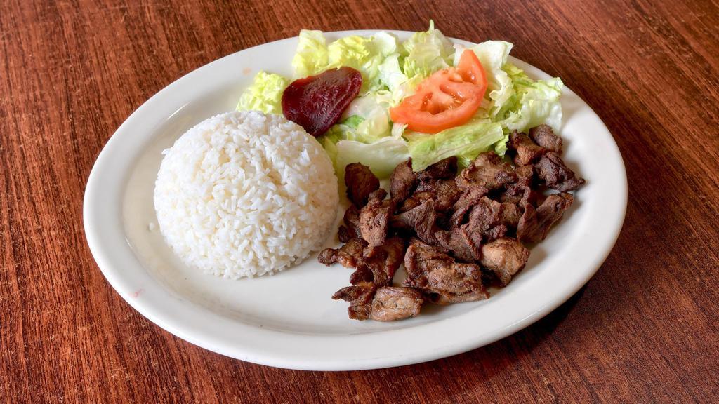 Beef (Carne Guisada) · It comes with rice & beans or plantains and salad (viene acompanada con arroz & habichuela o Tostones, and ensalada verde).