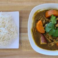 Southern Yellow Curry · Yellow curry from Southern Vietnam composed of turmeric spices, onions, garlic, carrots, pot...