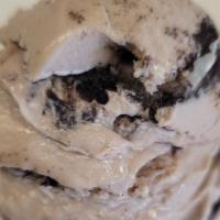 Cookies N Cream 16 Oz. · a creamy Oreo cookie ice cream layered with Oreo cookies