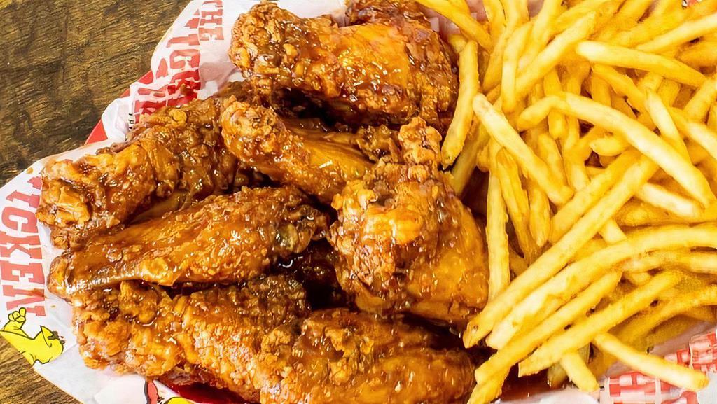6 Piece Wings · Choose 1 sauce. Specify if sauce on side or tossed.