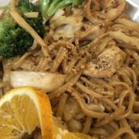 Thai Lo Mein** · Stir-fried Lo Mein noodle with choice of meat, egg, carrot, cabbage, and broccoli, in specia...
