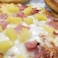 Tonys Hawaiian Pizza Personal 12 · Ham & pineapple.