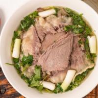 Phở Tái Nạm Gầu - Gân - Sách / · Beef noodle soup with eye round steak, well done flank, fatty brisket, soft tendon and beef ...
