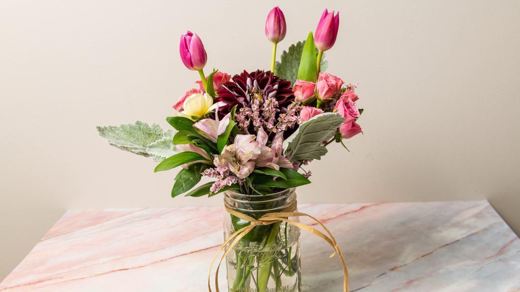 Boho Bouquet Quart--Mother'S Day Edition  · Mixed assortment of fresh seasonal flowers (6-8 stems) in a Mason jar or vase with greenery.  Please indicate Mason jar or vase for your order.