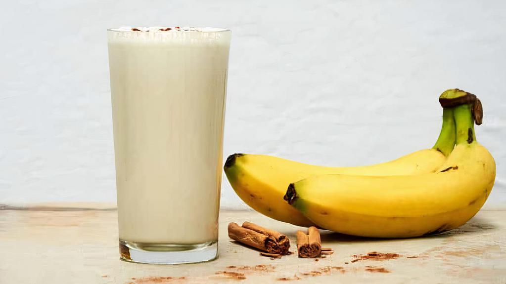 Licuado De Banana (Banana Shake) · Fresh Bananas