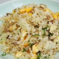 Fried Rice · Gluten free. Choice of beef/chicken/tofu/shrimp/salmon, egg, onion, mushroom, and green onio...