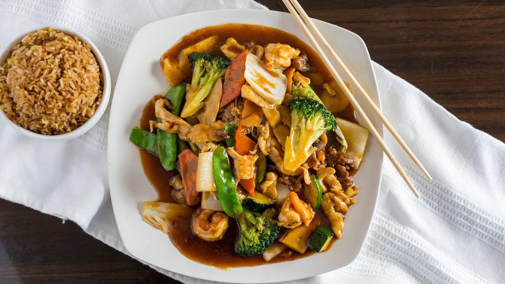 Triple Delight · Tender shrimp, beef and chicken sauteed with assorted Chinese vegetables.