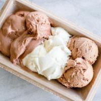 Basket Medium  · This Basket contain 6 scoop of gelato of any flavor.  The basket keep the gelato in perfect ...