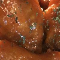 Finger Lickin Wings · 6 Piece chicken wings w/fries
Honey BBQ, Lemon Pepper, Buffalo, Garlic Parmesan