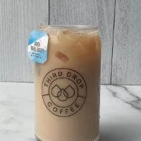 Iced London Fog · Black Tea, Vanilla and milk topped with ice