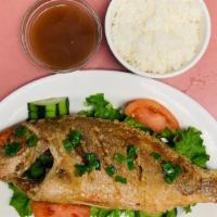 Ca Hong Sot Ca · Whole red snapper with tomato and pineapple sauce. Served w. a small white rice