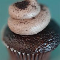 Cookies & Cream · Favorite. Chocolate cake topped with Oreo buttercream.