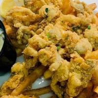 Fresh Fried Whole Belly Clams · 