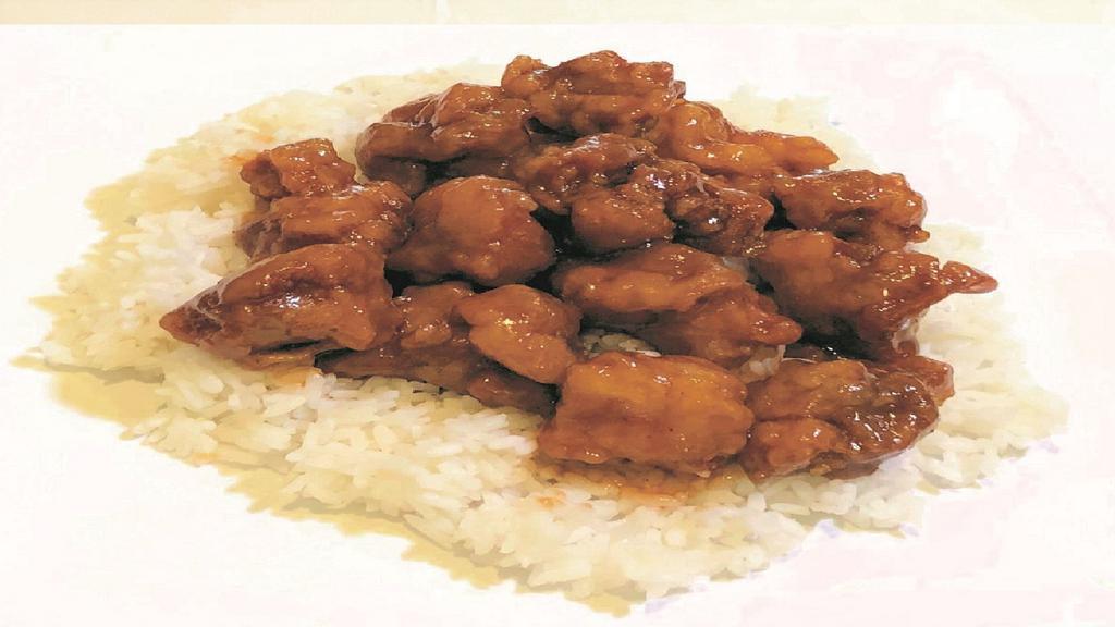 General Tso'S Chicken · The General Tso's Chicken does not come with the Teriyaki source.   It is served with no vegetable and with white rice only that can be substituted  with  Fried Rice or  Lo-Mein Noodles.    The vegetable can be added from the listed options.