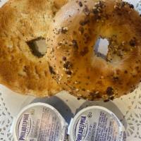 Bagel With Cream Cheese · Toasted Bagel with Cream Cheese on the Side.
Bagel choice upon availability: Plain, Sesame, ...