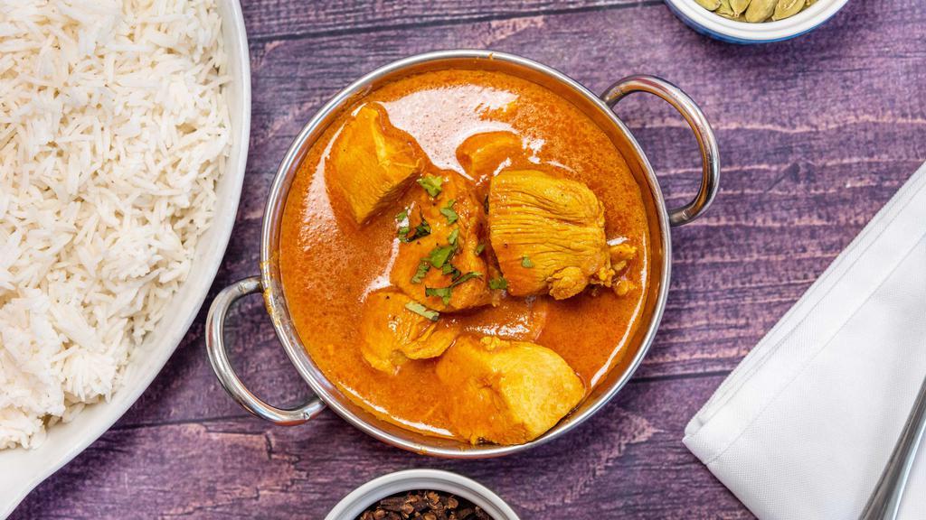 Murgh Curry · Premium boneless chicken cooked in specially prepared sauce made with different Himalayan herbs and spices, authentic style.