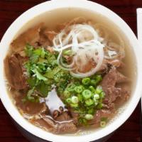 Well-Done Brisket & Flank Phở · 