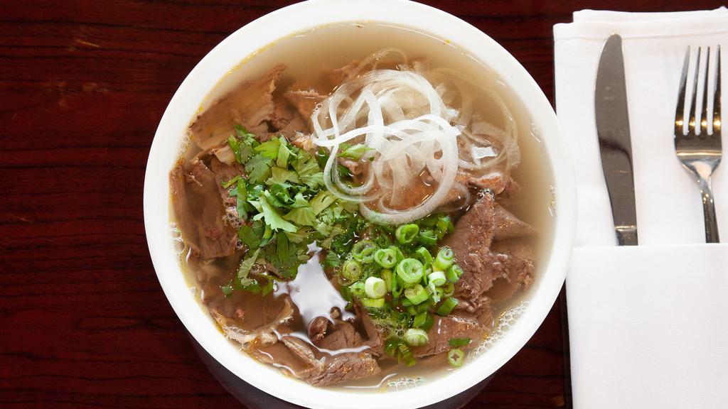 Well-Done Brisket & Flank Phở · 