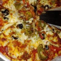 Custom Pizza · Build your own custom pizza by selecting the dough and the toppings that you prefer and we'l...