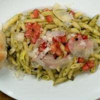 Pesto Penne · Grilled Chicken, Roma Tomatoes & Pesto Sauce