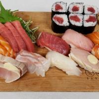 Sushi Sashimi Combination Platter W/ Tuna Roll · 15 Pieces & 1 Roll