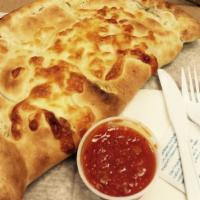 Bbq Chicken Calzone  · With Light Pizza sauce, Fresh Bacon and Diced Onions.