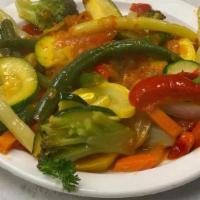 Plato Vegetariano · Sauteed Vegetables including: carrots, broccoli, squash, & zucchini; tossed in criolla sauce...