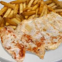Pechuga De Pollo Kids · Grilled chicken breast with french fries or white rice