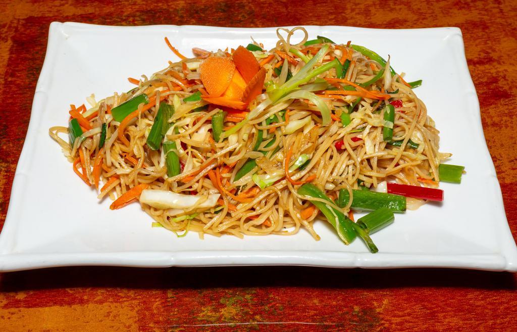 Hakka Noodles · Lo mein with onions, cabbage, carrots, and scallions