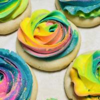 Frosted Sugar Cookie · Our soft sugar cookies are topped with colorful buttercream icing!
(* Colors will vary day t...