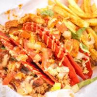 Dragon Fly Jones Tacos · Krispy Red shell, fried rice, lettuce,
Krispy cubed chicken breast, pico de
gallo, Chunky's ...
