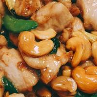 Chicken With Cashew Nuts  · 