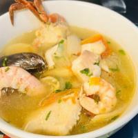 Caldo 7 Mares · Seafood soup.