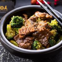 Lunch-Broccoli Beef · Sauteed with broccoli, served w. Chef's special brown sauce