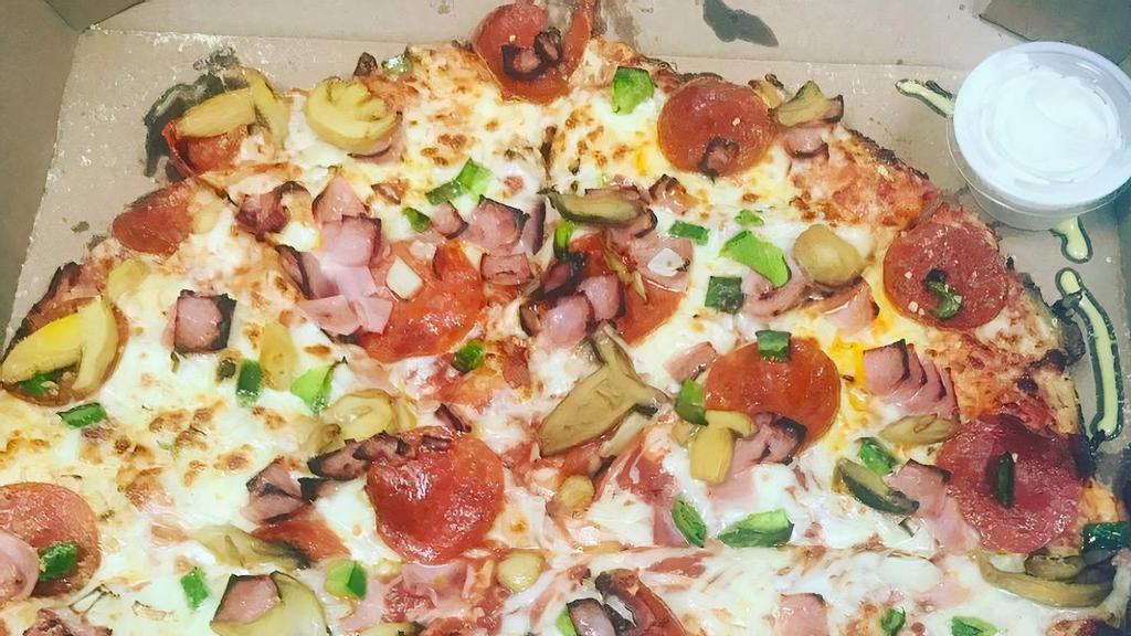 Supreme · Pepperoni, ham, onions, green peppers, and mushrooms.