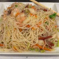 House Special Mai Fun · Thin rice noodles stir-fried with tasty five flavor seasoning, shredded vegetables, chicken,...