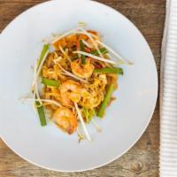 Uncle Chai Pad Thai · Stir-fried rice noodle with shrimp, tofu, egg, beans sprouts and peanut
