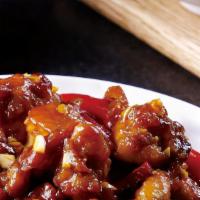 General Tso'S Chicken · Hot and spicy. Tender chunks of boneless chicken marinated in spicy hot sauce.